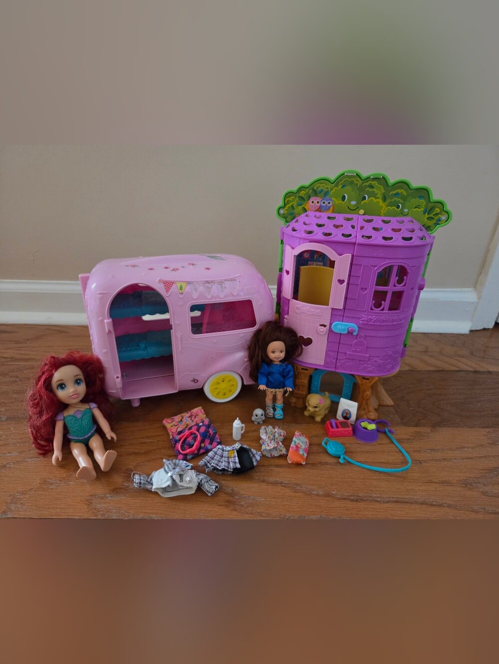 Barbie Camper & Playhouse Doll Set. Chelsea Vintage Mattel Top & Accessories